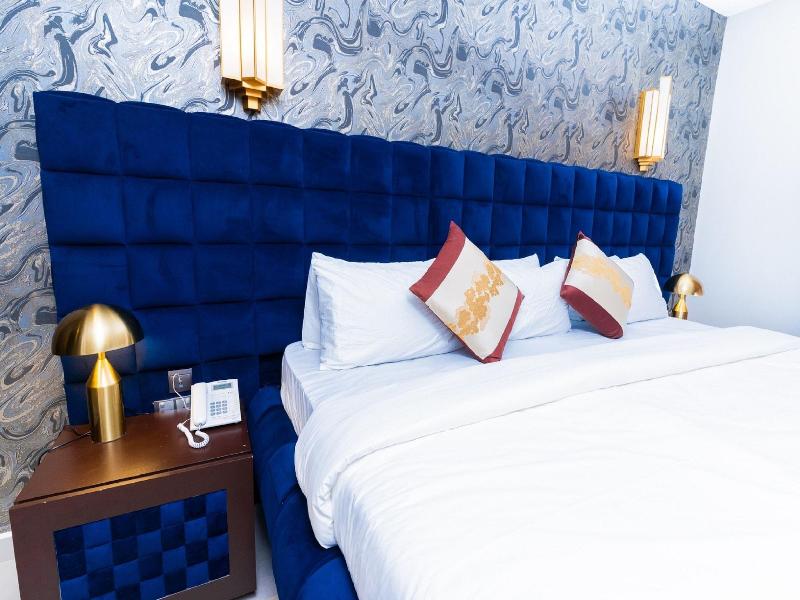 Terraform Hotel image