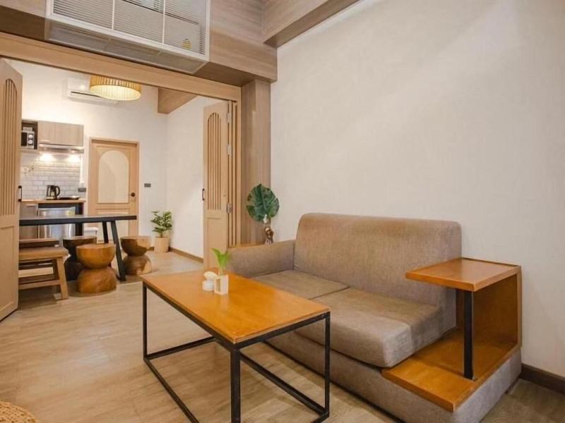 Krung Boutique Hotel image