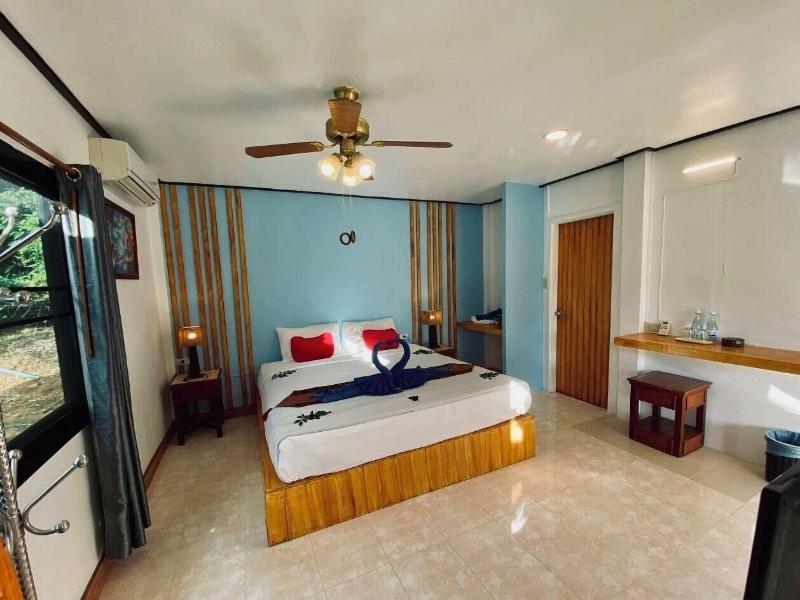 Koh Chang Cabana Hotel With Swiming Pool image