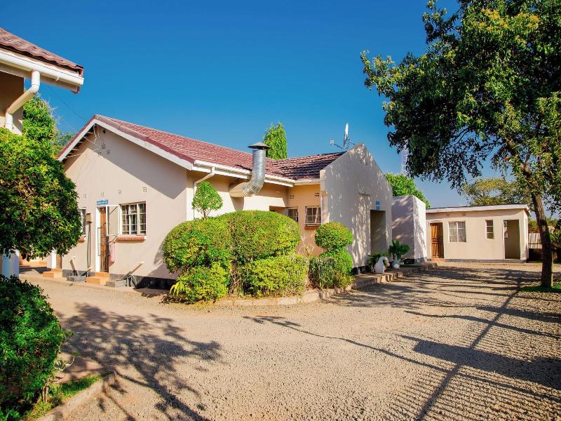 Mosi O Tunya Executive Lodge image