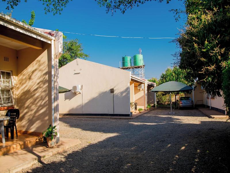 Mosi O Tunya Executive Lodge image