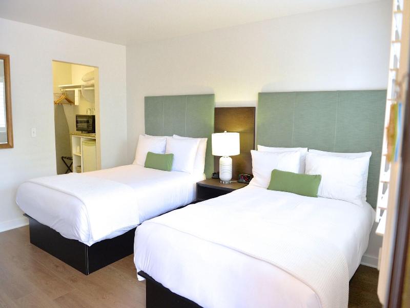 Crown City Inn image