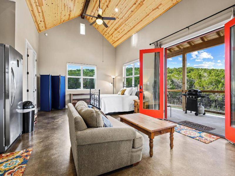 Hill Country Casitas image