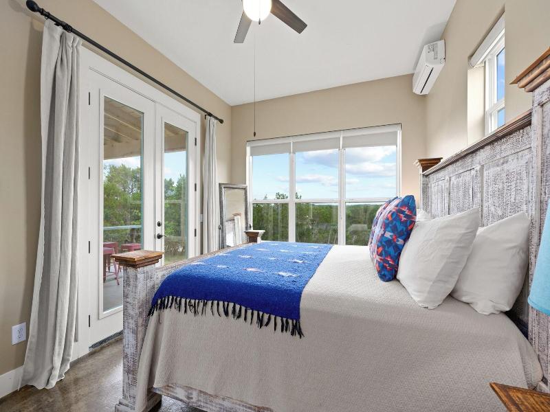 Hill Country Casitas image