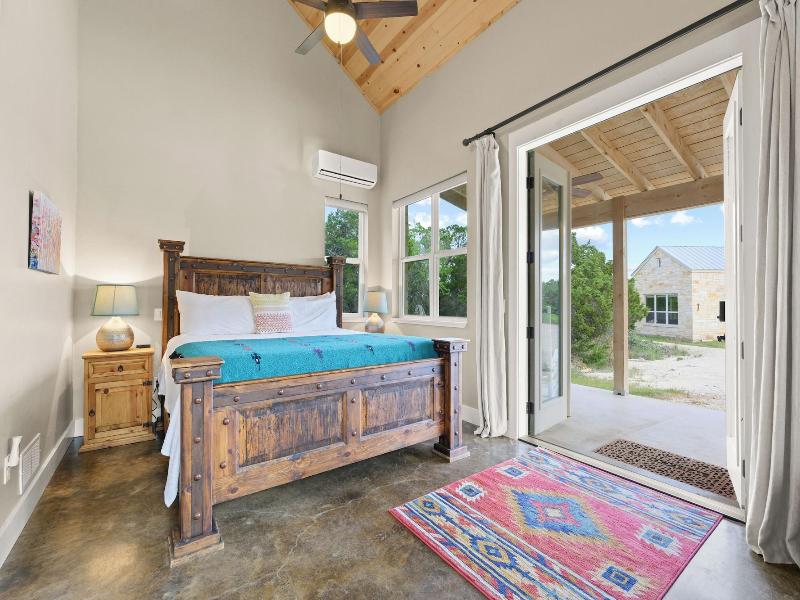 Hill Country Casitas image