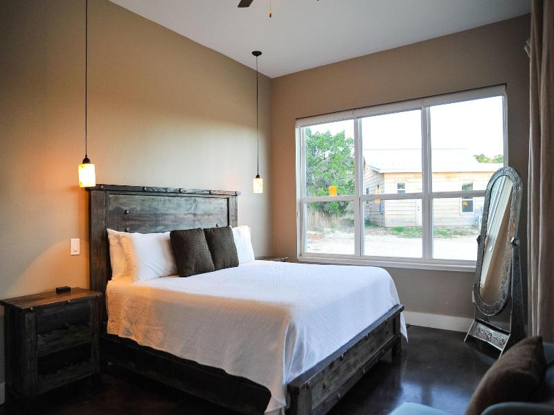 Hill Country Casitas image