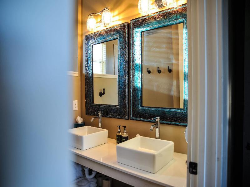 Hill Country Casitas image