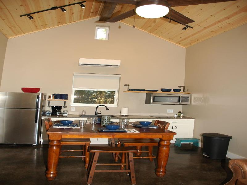 Hill Country Casitas image