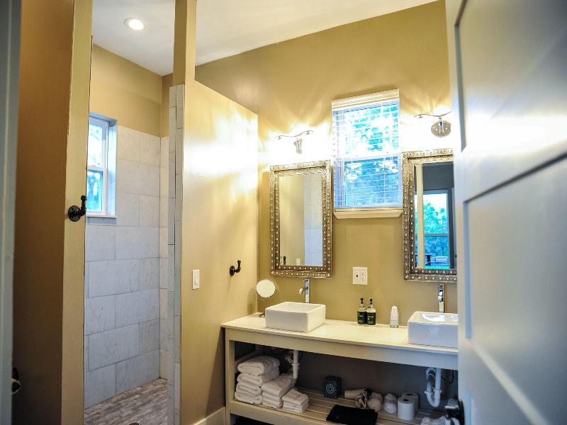 Hill Country Casitas image