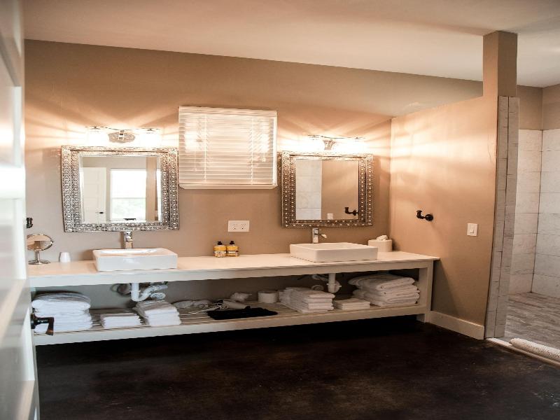 Hill Country Casitas image
