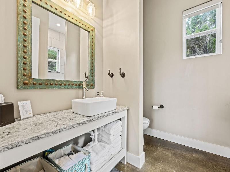 Hill Country Casitas image