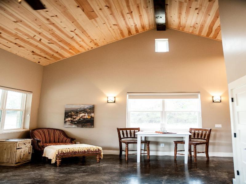 Hill Country Casitas image