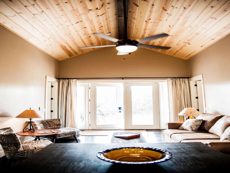 Hill Country Casitas image