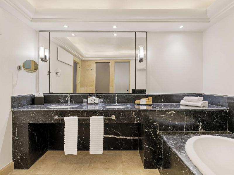 Gran Marbella Resort Beach Club image