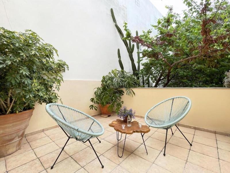 Four Seasons Of Bliss At Sohora Hotel image
