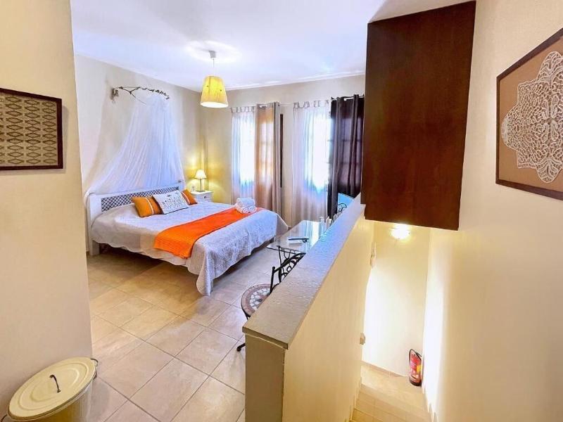 Four Seasons Of Bliss At Sohora Hotel image