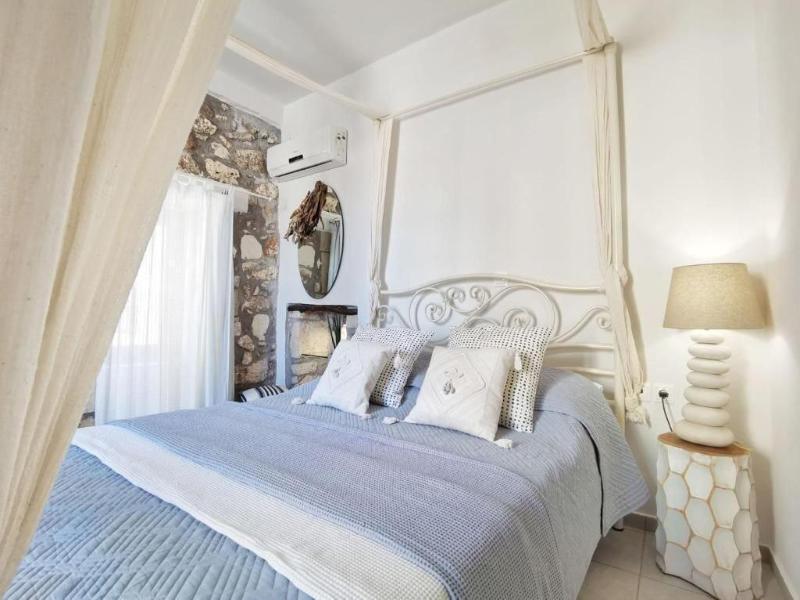 Four Seasons Of Bliss At Sohora Hotel image
