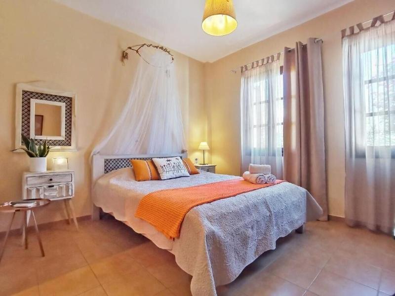 Four Seasons Of Bliss At Sohora Hotel image