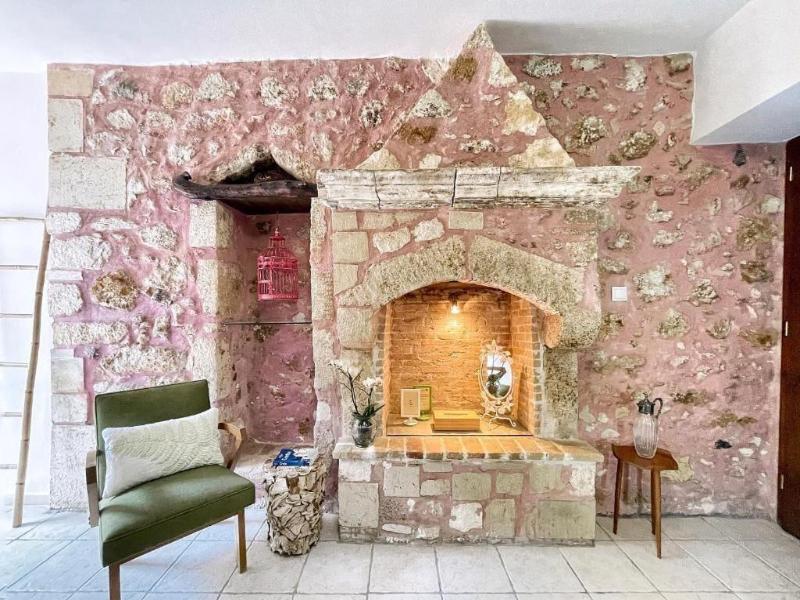 Four Seasons Of Bliss At Sohora Hotel image