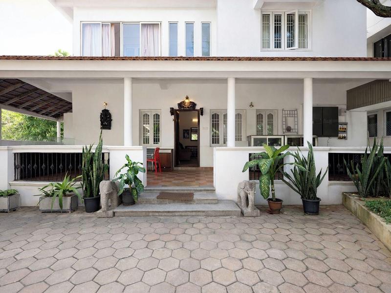 Fabhotel Disha Inn image