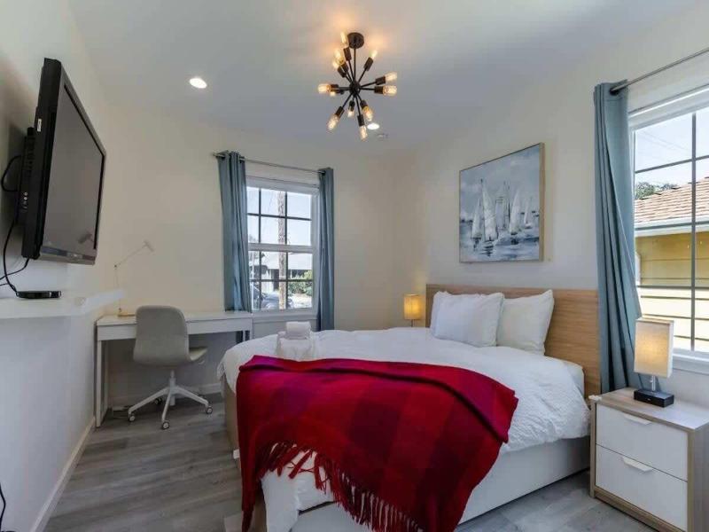 Marbella Lane Convenient Home In Sunnyvale image