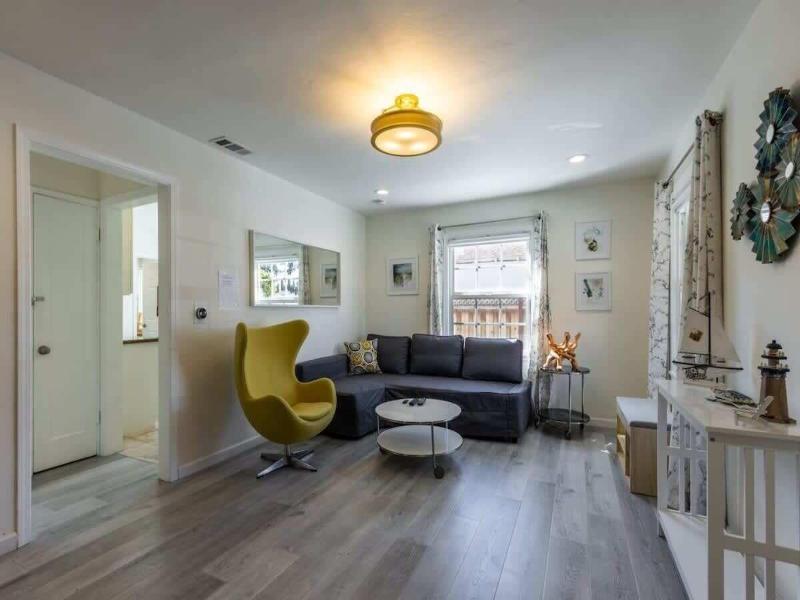 Marbella Lane Convenient Home In Sunnyvale image