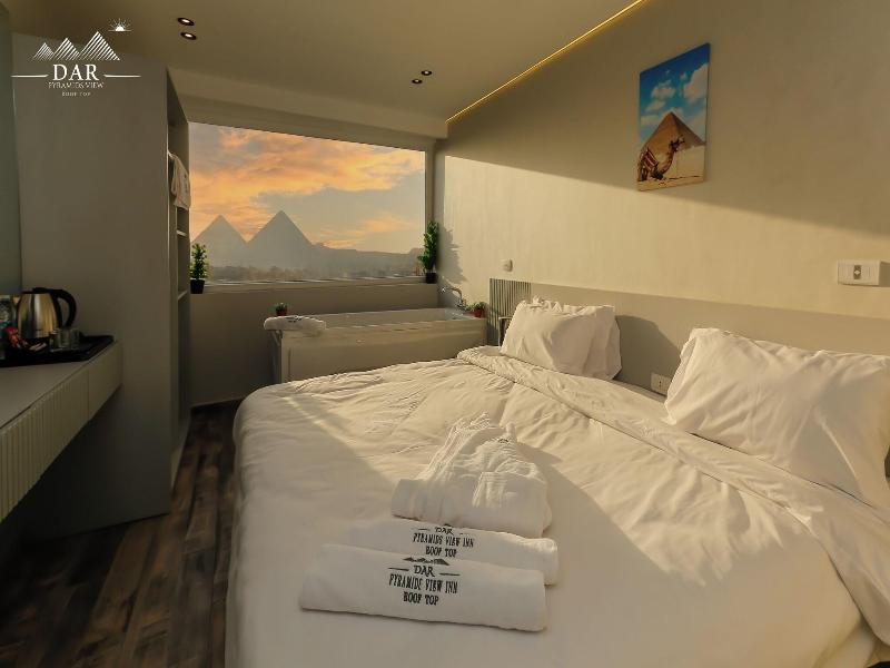 Dar Pyramids View Inn Rooftop image