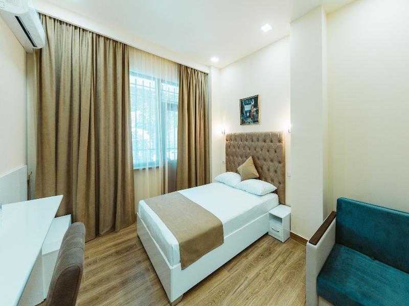 L Image Art Hotel image