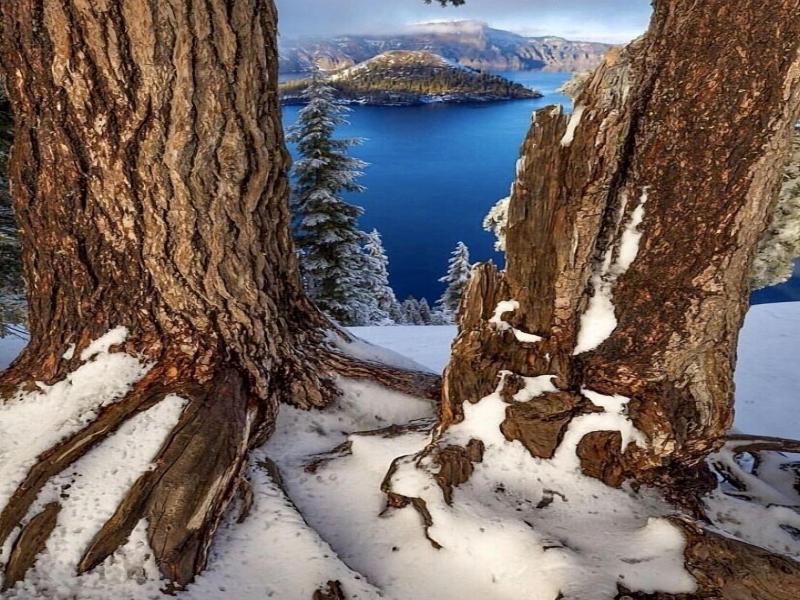 Crater Lake Resort