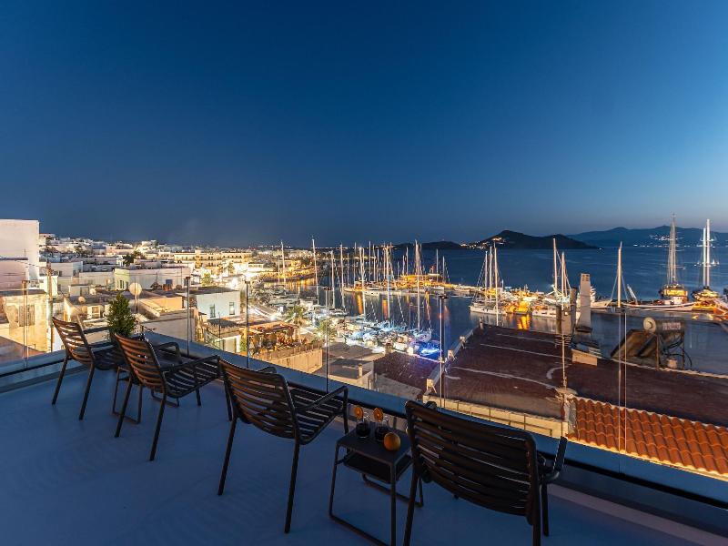Mariet Naxos Elegant Suites 4