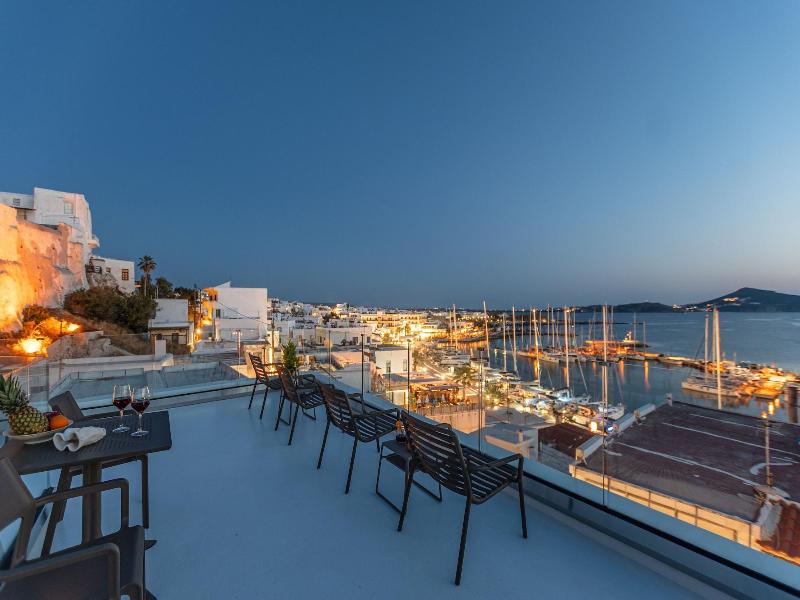 Mariet Naxos Elegant Suites 5
