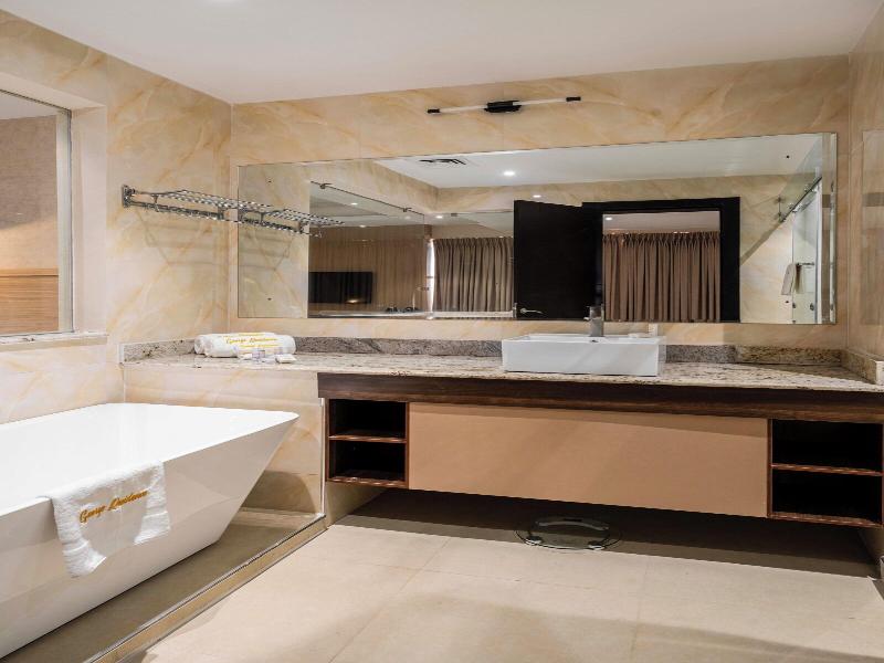 George Residence Tlc image