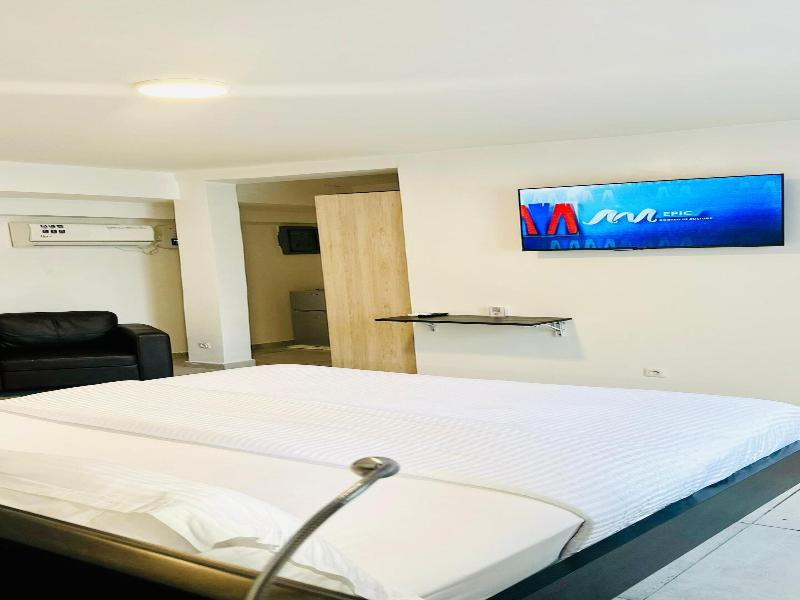 Softhotel Douala image