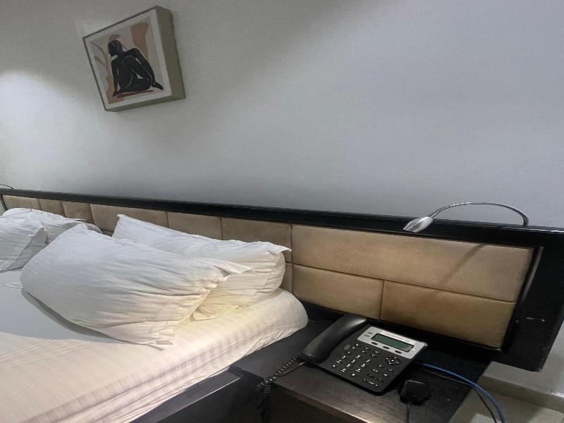 Softhotel Douala image