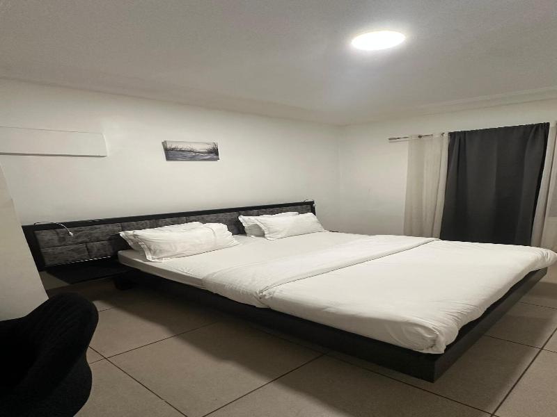 Softhotel Douala image