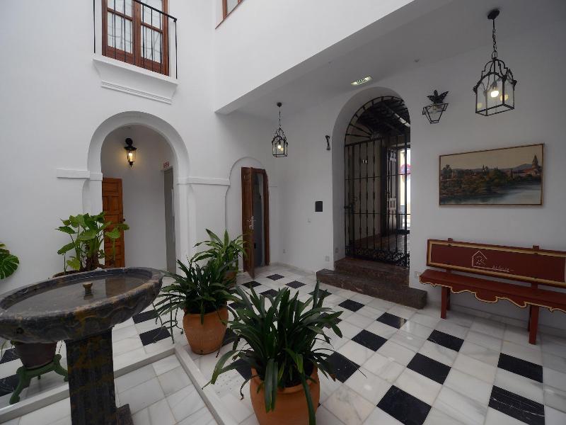 Apartasuites Alberca image