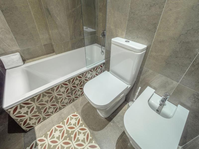 Apartasuites Alberca image