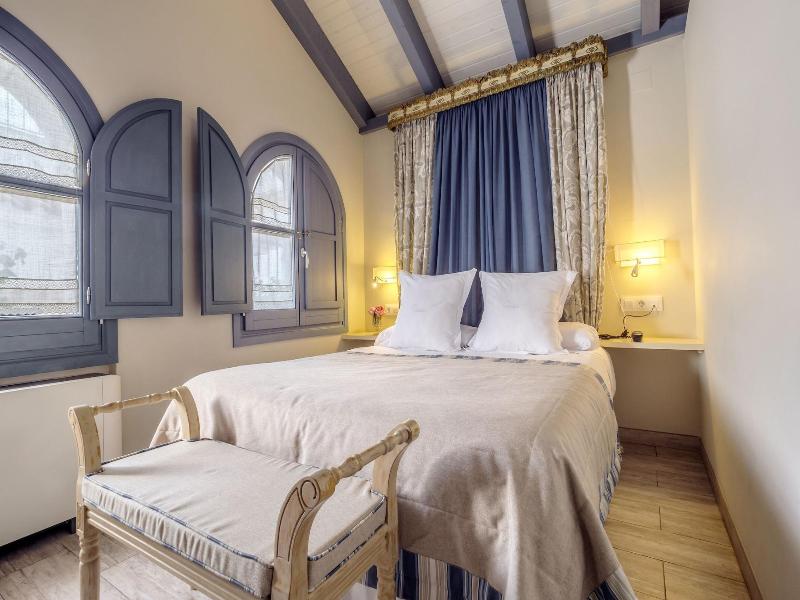 Apartasuites Alberca image