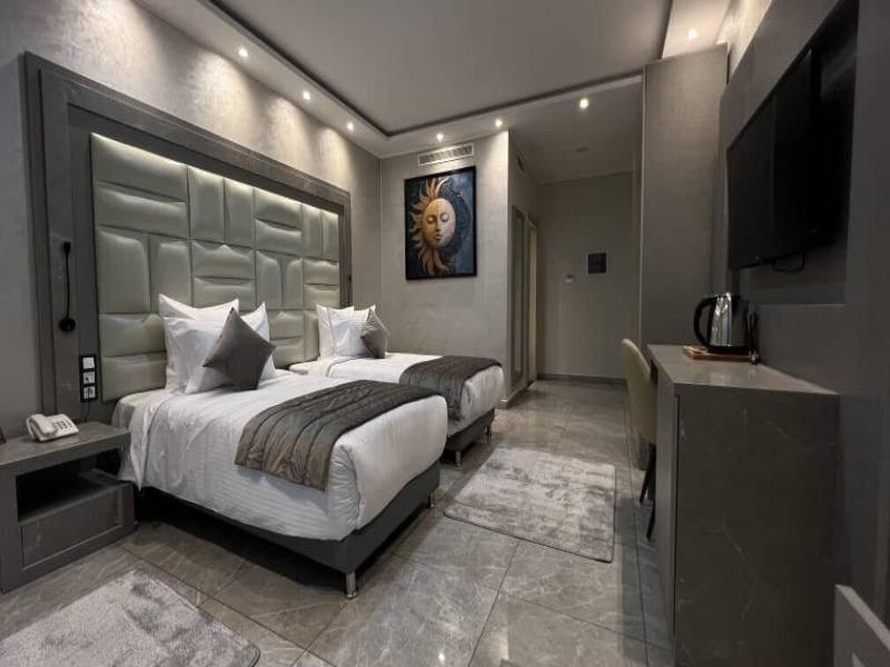 Rv Hotel Dely Brahim image