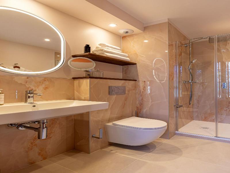Villa SoPi Appart'Hotel By Patrick Hayat image