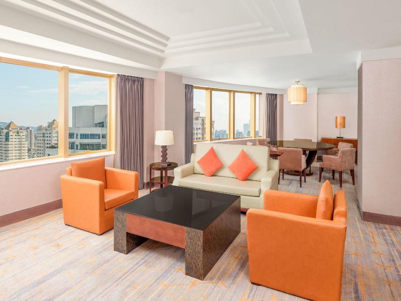 Executive Suite, 1 Bedroom (1 King Bed)