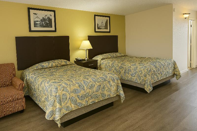 Country Host Inn