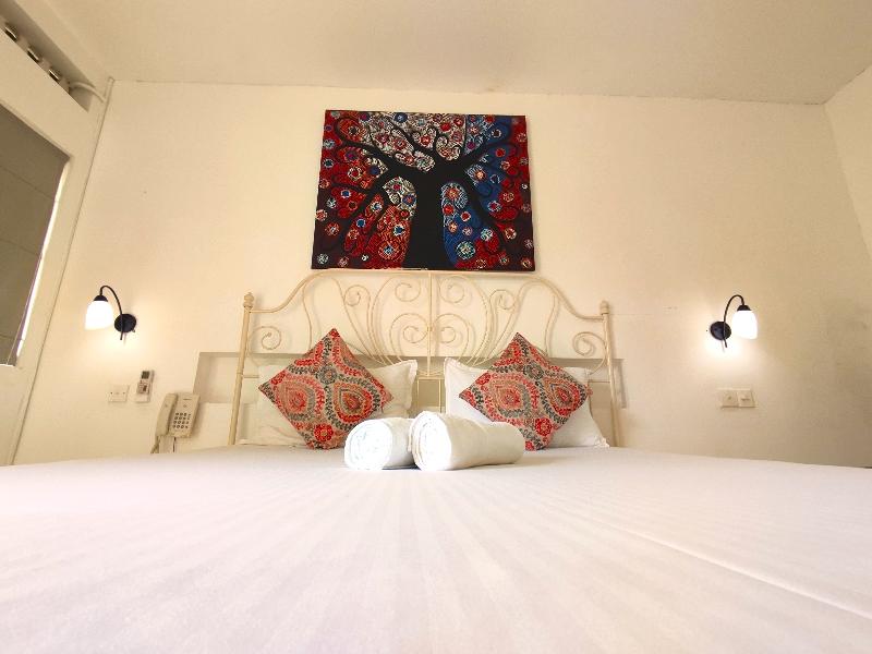 W Hotel Mount Lavinia - Colombo image
