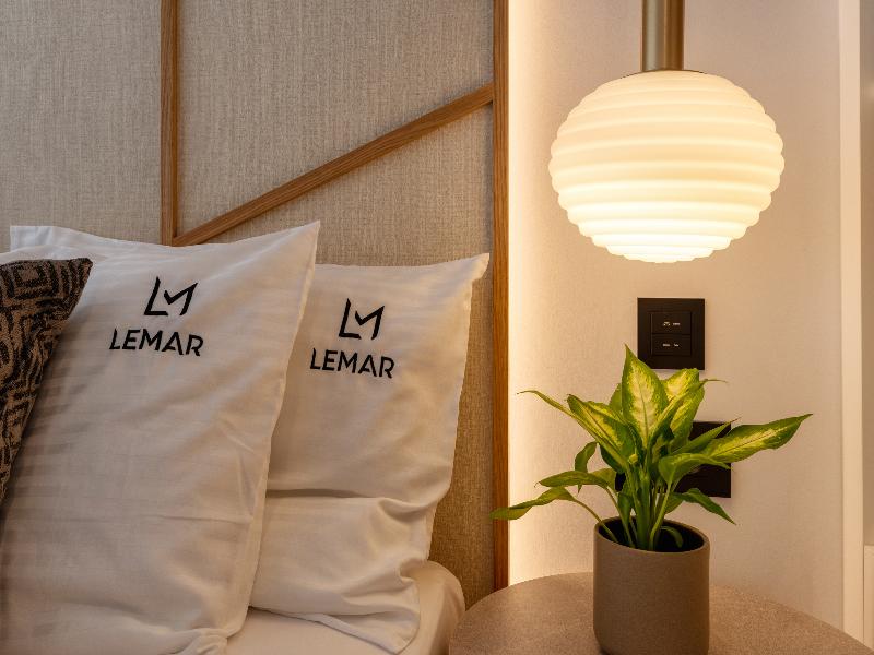Lemar image