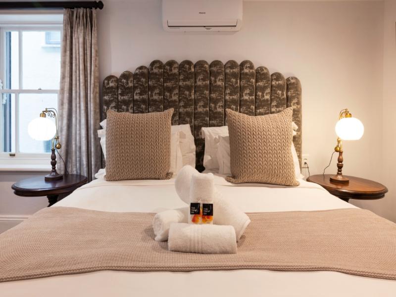 The Cape Town Club image
