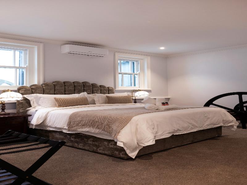 The Cape Town Club image