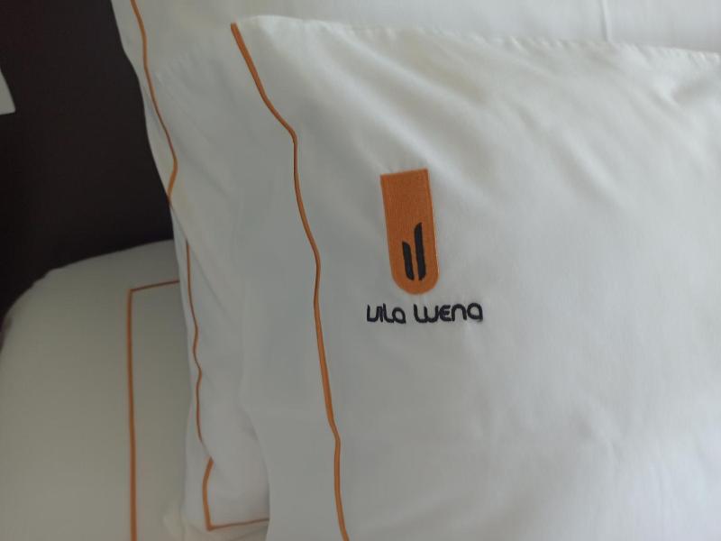 Hotel Vila Luena image