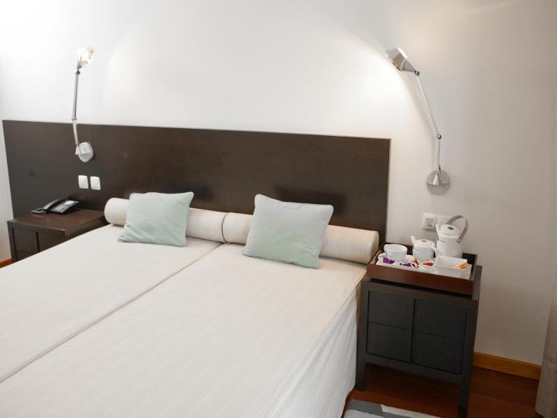 Hotel Vila Luena image