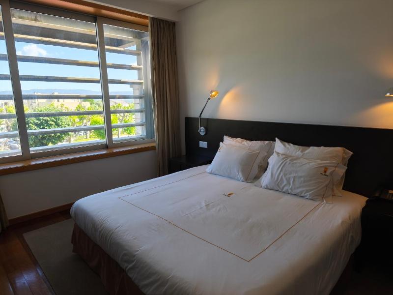 Hotel Vila Luena image