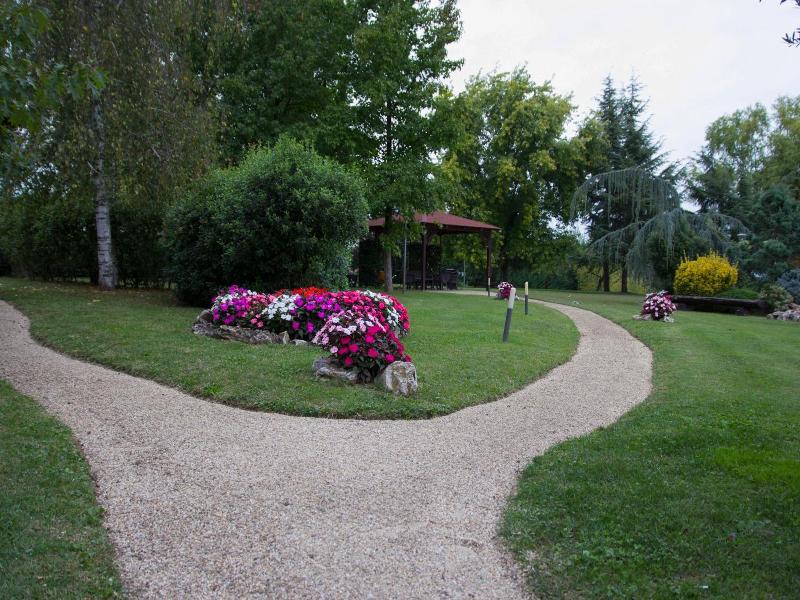 Lo Scoiattolo Piedmont Bike Hotel image